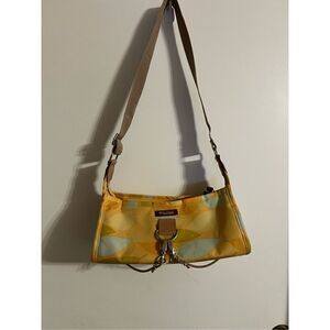 Po Campo Pilsen Bungee Handbag Medium Size With Bungee Bottom for Yoga Mat or? Y